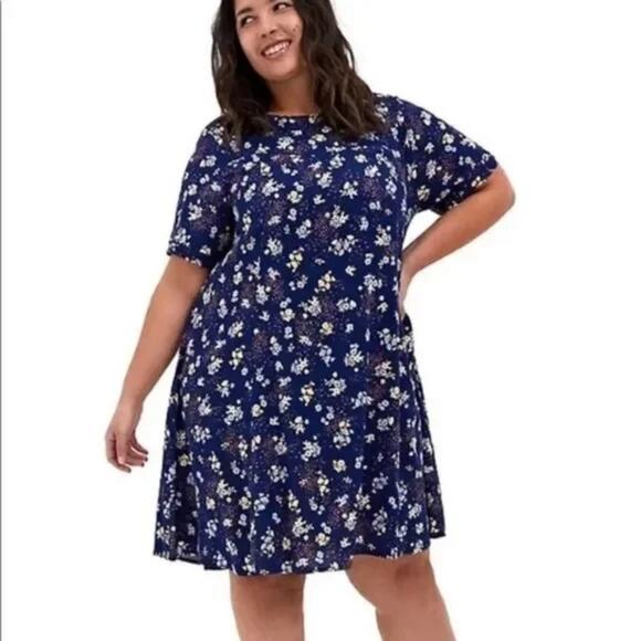TORRID Navy Floral Challis‎ Mini Trapeze Dress plus size 2 2x - Picture 1 of 9